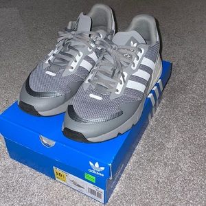 ZX 1K Boost Size 10.5, White/Gray